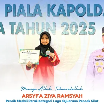 Arsyfa Ziya Ramsyah - Meraih Medali Perak Kategori