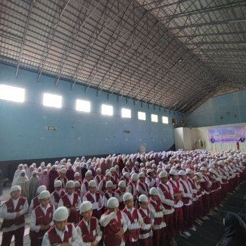 Sholat Dzuhur Berjamaah
